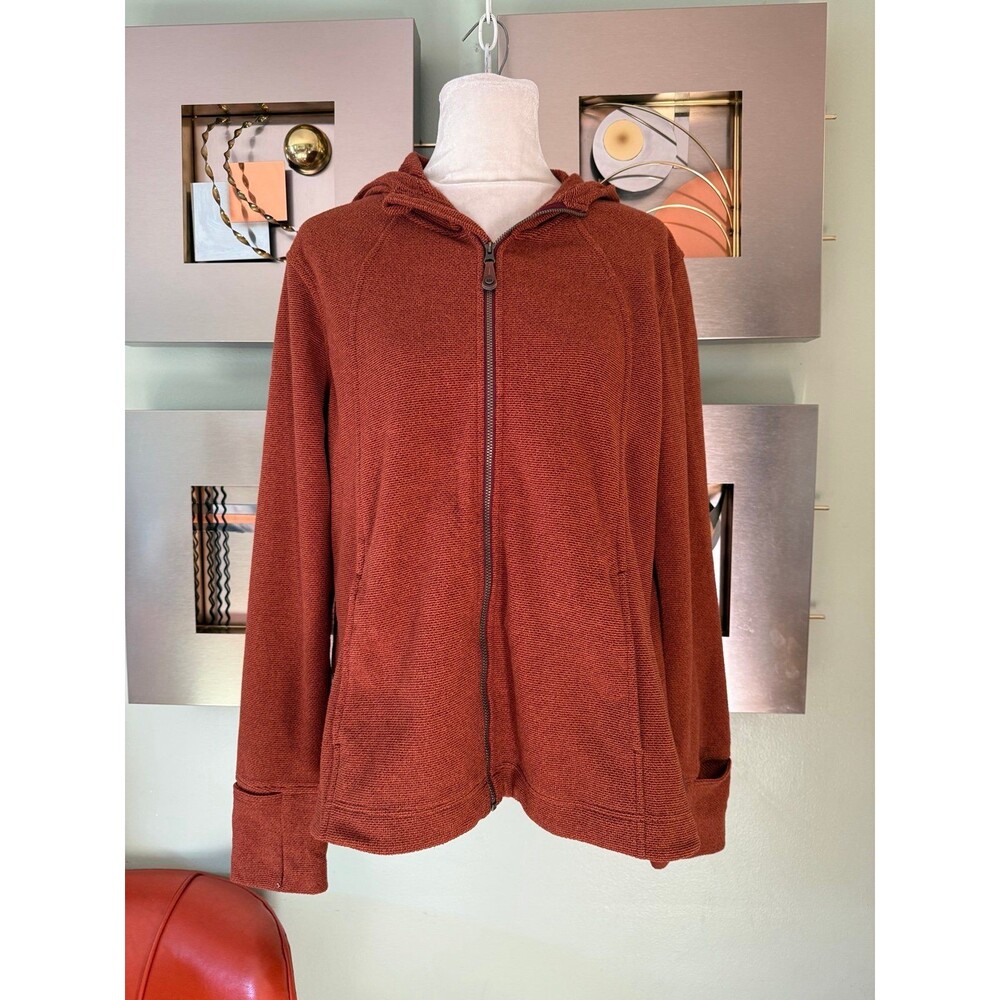 Sherpa Adventure gear sweatshirt